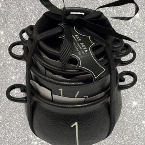 NEW Rae Dunn cauldron measuring cups
New